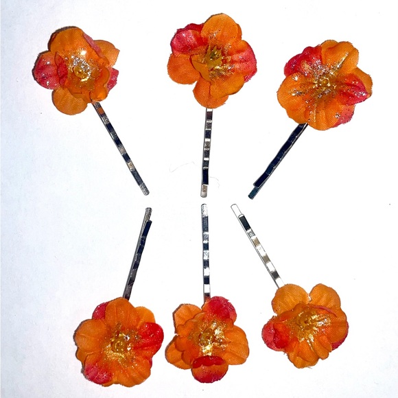 Orange Floral Hair Clips - Picture 2 of 4